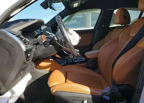 2022 BMW X4 xDrive30I z USA, uszkodzony, nr VIN 5UX33DT03N9J79448